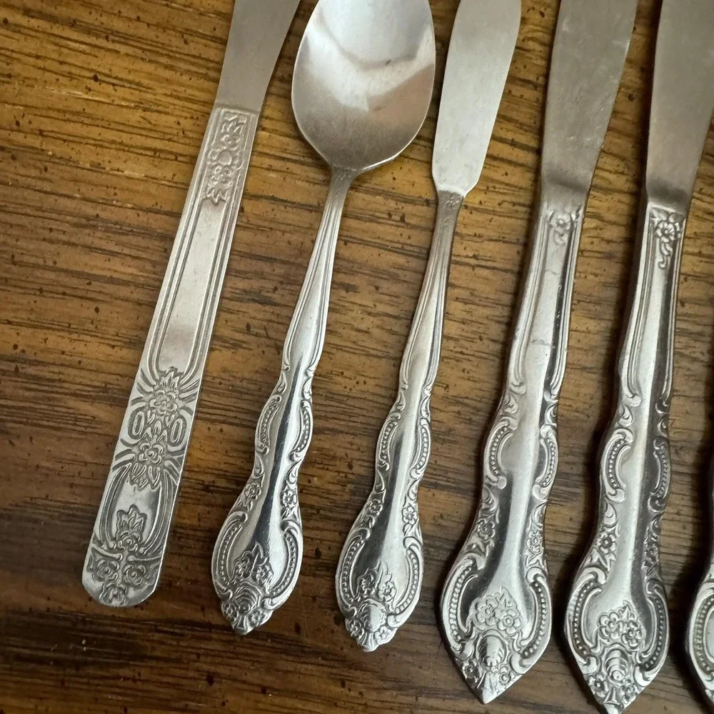 Lot International Stainless China Flatware Dinner‎ Knives Butter Spoon